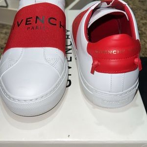 Givenchy Urban Street Logo Sneakers
